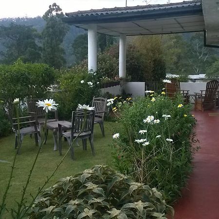 Srihelyes Inn Nuwara Eliya Exterior foto