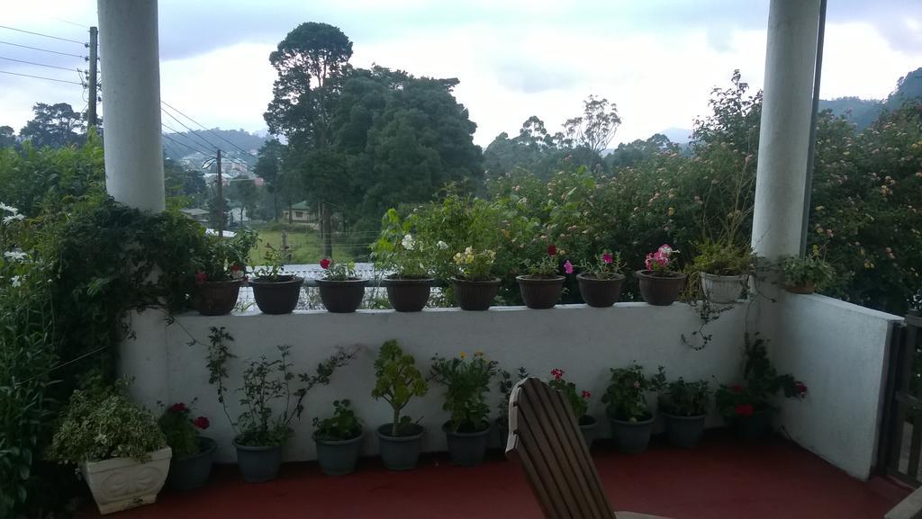 Srihelyes Inn Nuwara Eliya Exterior foto